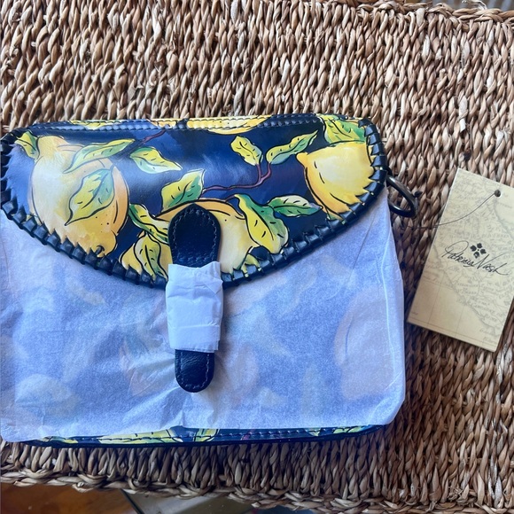 Patricia Nash Positano Limon Crossbody Bag with Blue Trim - Picture 2 of 4